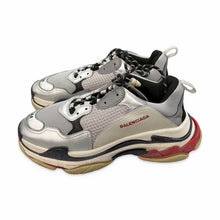 Load image into Gallery viewer, Balenciaga Pre-Owned 3XL Extreme Laces B Sneakers - view 2