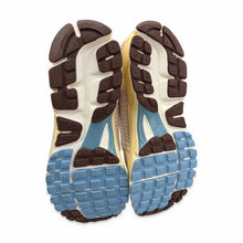 Load image into Gallery viewer, Nike Pre-Owned Zoom Vomero 5 Oatmeal Men's Sneakers - view 4