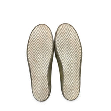 Load image into Gallery viewer, Golden Goose Pre-Owned Super-Star Sneakers - view 4