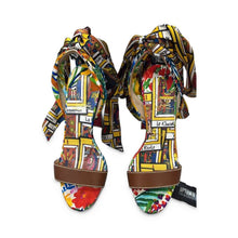 Load image into Gallery viewer, Christian Louboutin Pre-Owned Tarot Platform Sandals - view 4