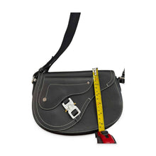 Load image into Gallery viewer, Christian Dior Pre-Owned Saddle Messenger Bag Black Leather - view 6