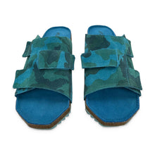 Load image into Gallery viewer, SIA Pre-Owned Blue Camo Cork Footbed Slide Sandals Size 7 - view 1
