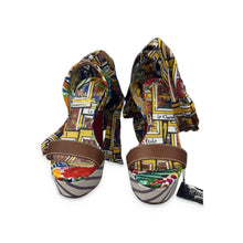Load image into Gallery viewer, Christian Louboutin Pre-Owned Tarot Platform Sandals - view 1
