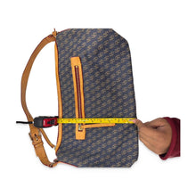 Load image into Gallery viewer, Dooney &amp; Bourke Pre-Owned Gretta Navy Hobo Shoulder Bag - view 6
