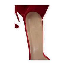 Load image into Gallery viewer, Aminah Abdul Jillil Pre-Owned Red Satin Bow Sandals - view 6
